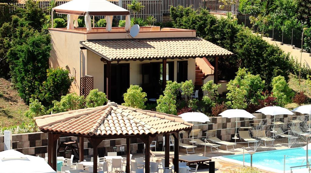 Costazzurra Museum&spa Hotel San Leone