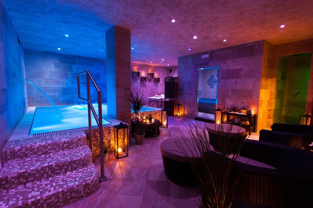 Hotel Costazzurra Museum&spa 4*